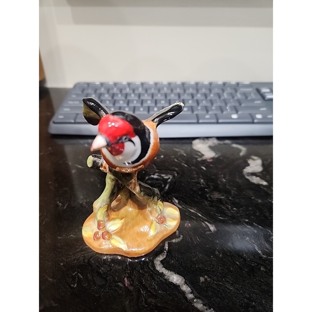 Royal Adderley Crown Staffordshire Porcelain Bird Goldfinch Marked 4"- Excellent - Picture 6 of 10